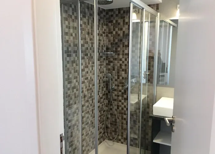 Charming Lido Flat Ii